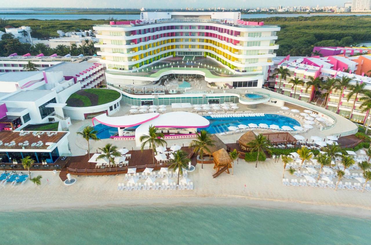 Temptation At The Tower Cancun Resort (Adults Only) Exterior photo