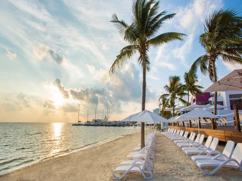 Temptation At The Tower Cancun Resort (Adults Only) Exterior photo